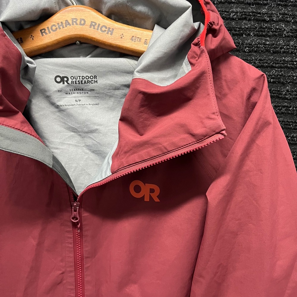 Outdoor Research Motive AscentShell Jacket Mens Small Red Pink Hooded 279986